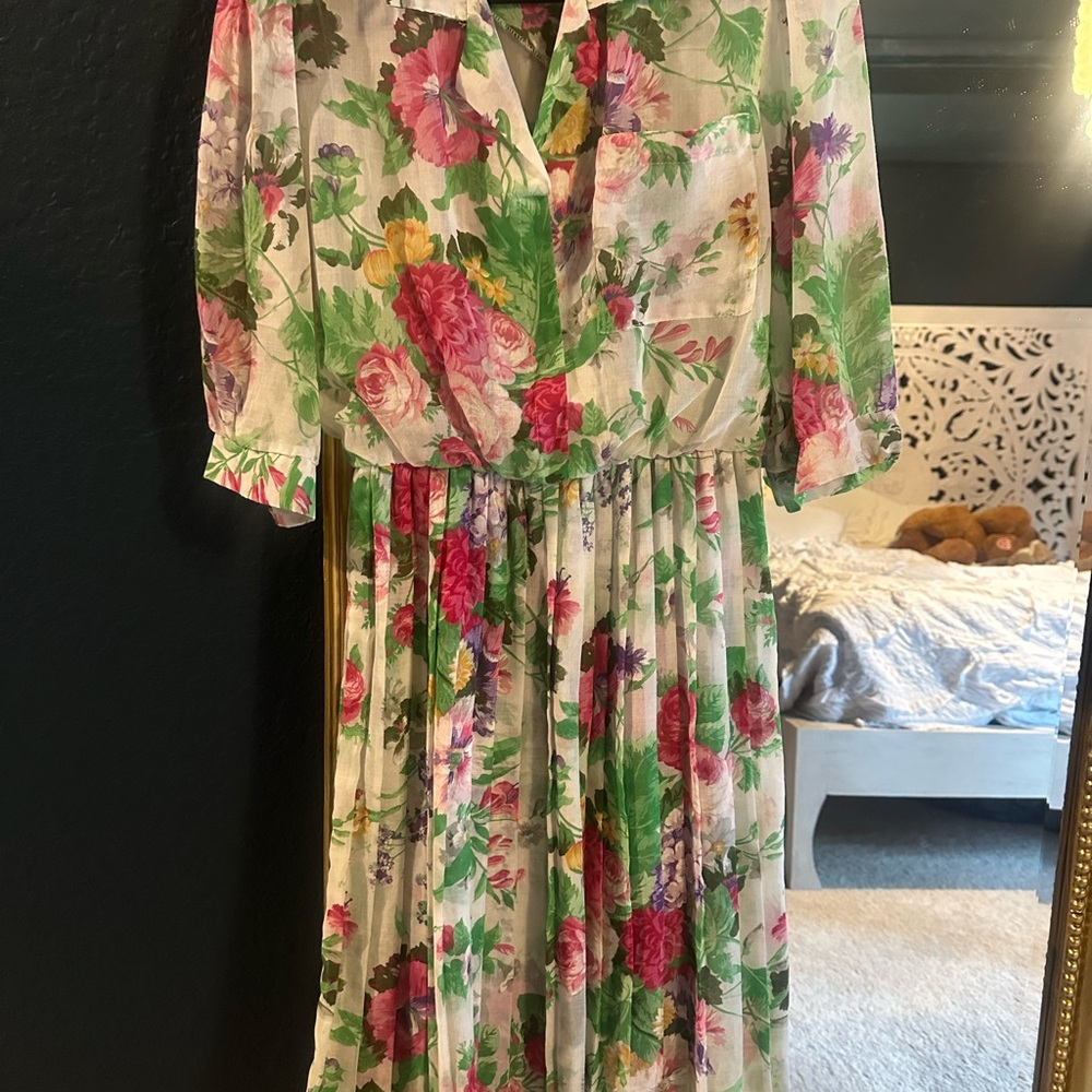 Vintage 70’s Floral Pleated Dress